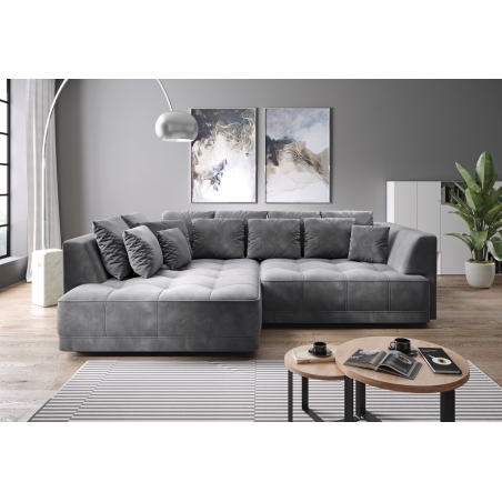 Tiga Versailor sofa